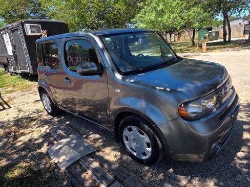 Used 2010 Nissan Cube 1.8 S w/ Interior Designer Pkg FWD image 8