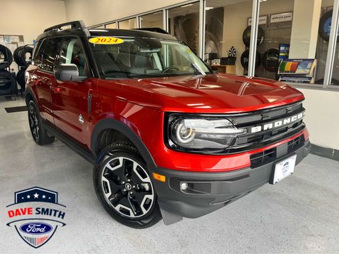 Certified 2024 Ford Bronco Sport Outer Banks w/ Tech Package AWD/4WD image 1
