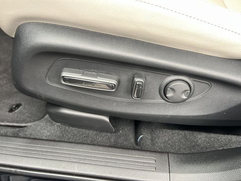 Certified 2026 Honda CR-V EX-L image 19