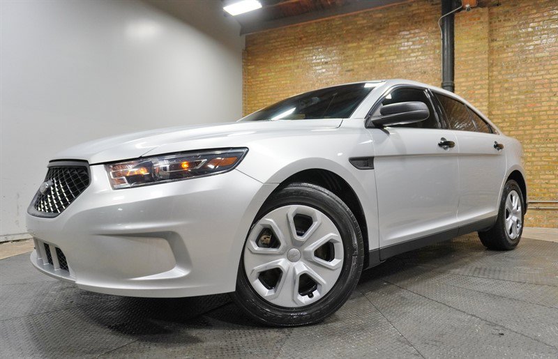 Used 2017 Ford Taurus Police Interceptor FWD image 1