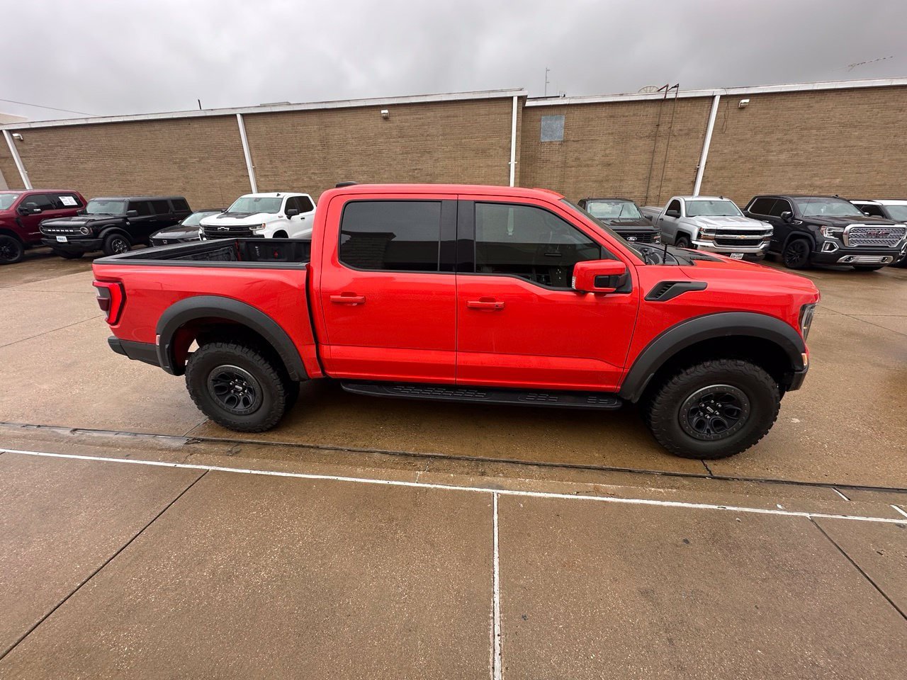 Used 2022 Ford F150 Raptor w/ Equipment Group 801A High AWD/4WD image 19
