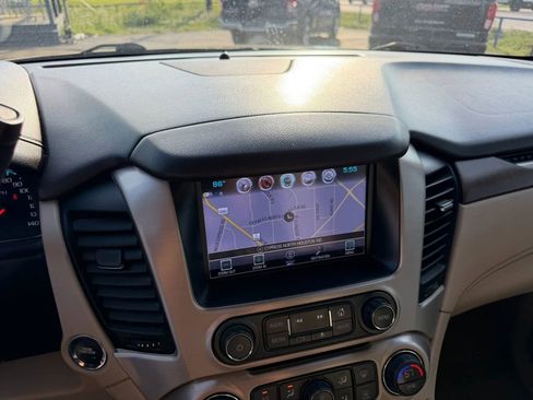 Used 2018 GMC Yukon XL Denali w/ Open Road Package image 24