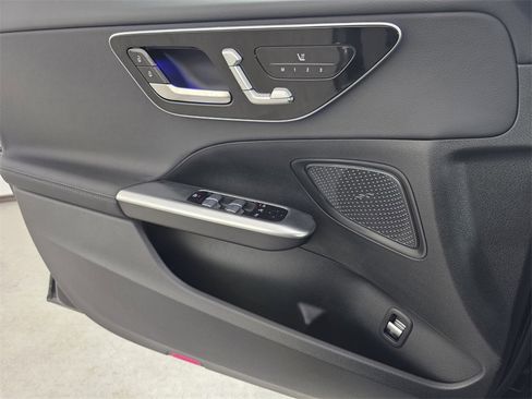 New 2026 Mercedes-Benz C 300 Sedan image 18