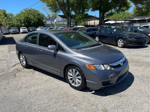 Used 2010 Honda Civic EX-L image 3
