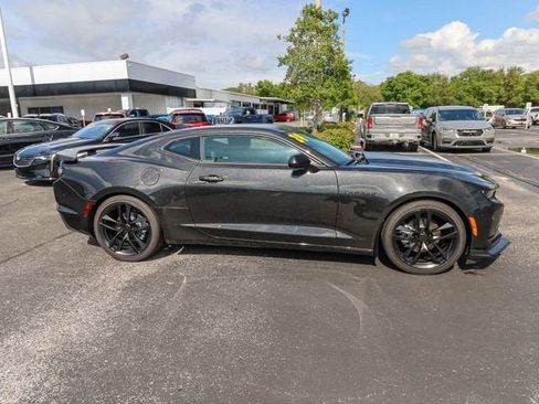 Used 2024 Chevrolet Camaro LT RWD image 11
