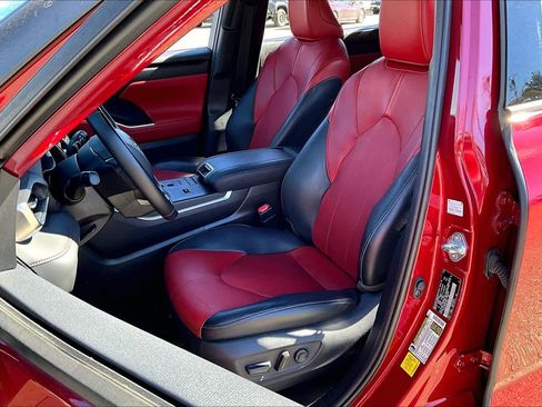 Certified 2021 Toyota Highlander XSE image 7