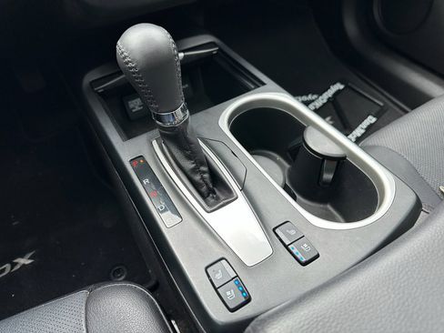 Used 2018 Acura RDX AWD w/ Advance Package image 17