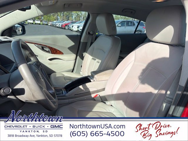 Used 2012 Buick LaCrosse Premium w/ Entertainment Package FWD image 14