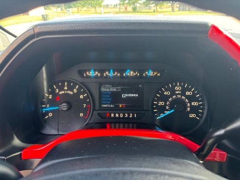 Used 2017 Ford F150 XL w/ Equipment Group 101A Mid AWD/4WD image 14