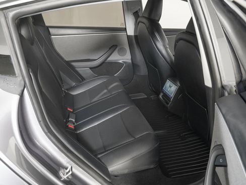 Used 2025 Tesla Model 3 Long Range image 10