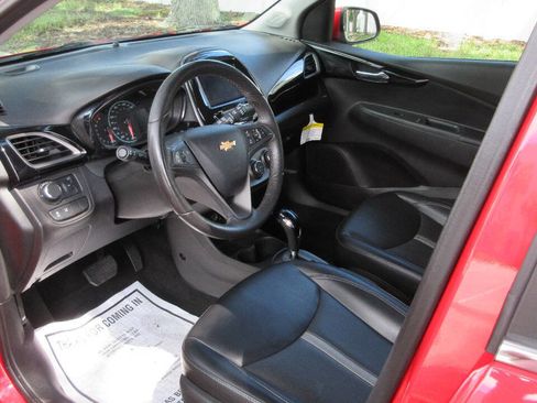 Used 2021 Chevrolet Spark LT w/ Driver Confidence Package image 11