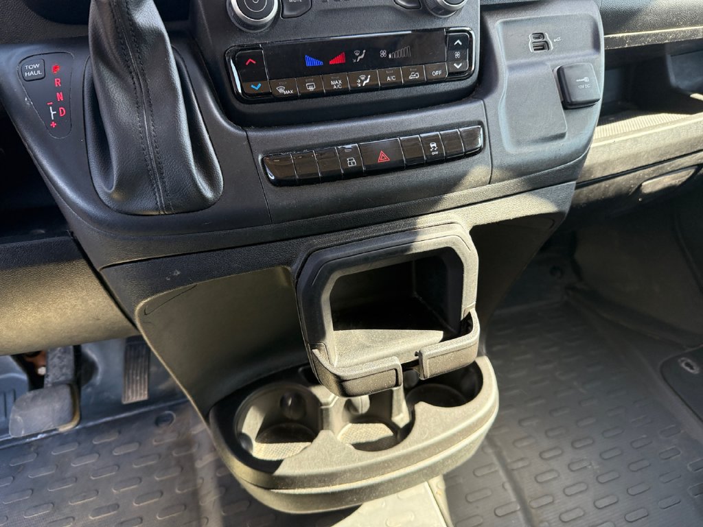 Used 2025 RAM ProMaster 2500 w/ Convenience Group FWD image 31