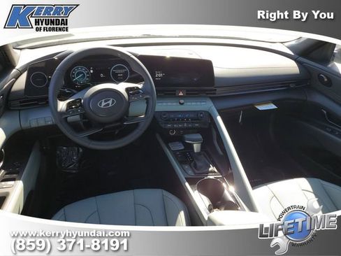 New 2026 Hyundai Elantra Limited image 9