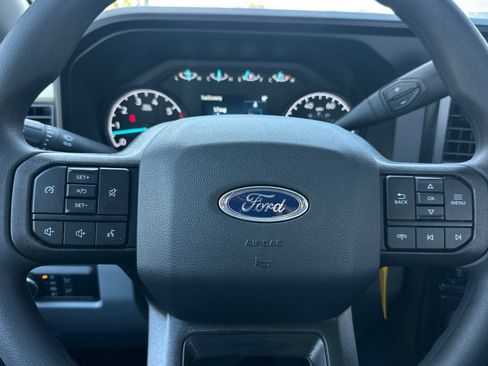 New 2026 Ford F250 XL w/ XL Chrome Package RWD image 19