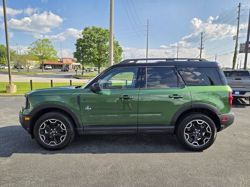 New 2025 Ford Bronco Sport Outer Banks image 11