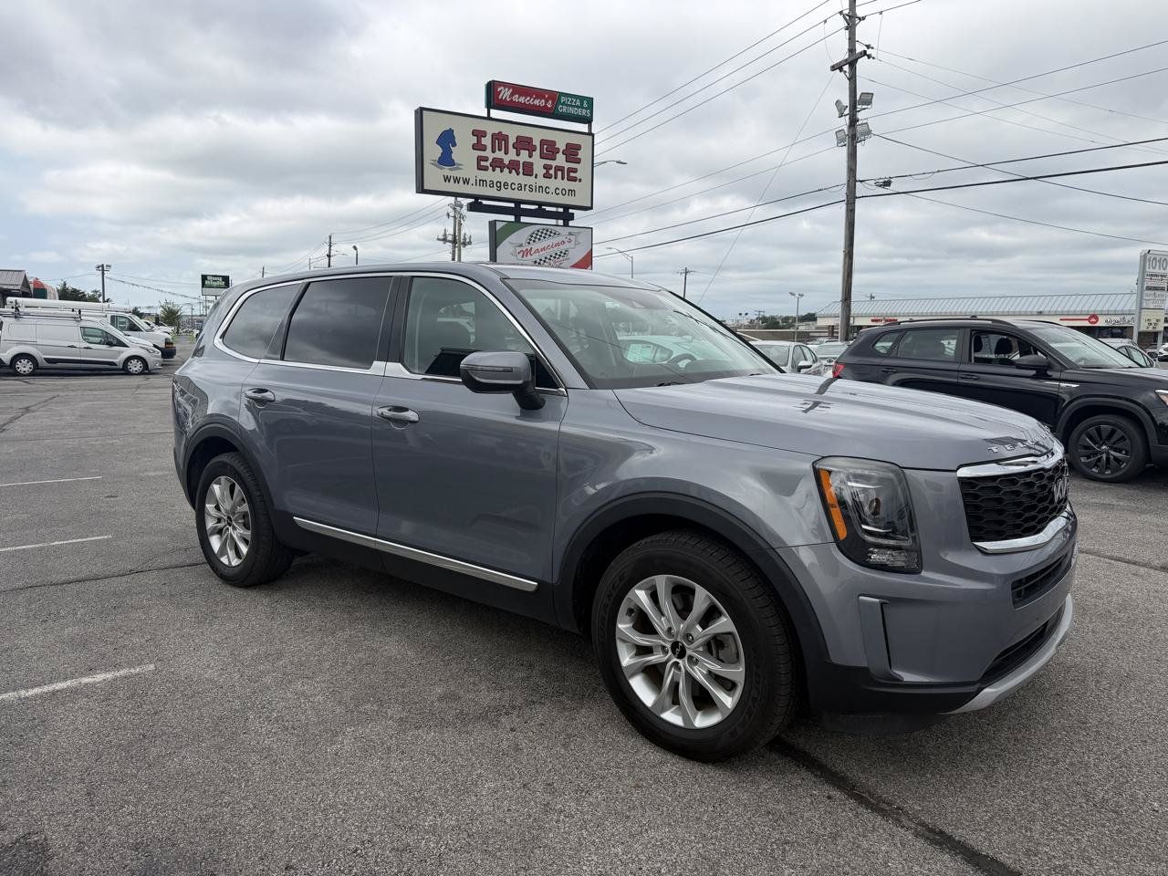 Used 2022 Kia Telluride LX AWD/4WD image 4