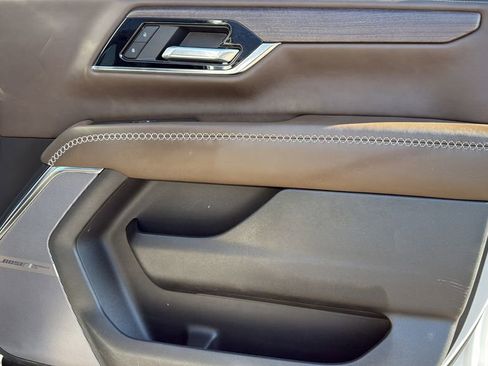 Used 2025 GMC Yukon Denali Ultimate w/ LPO, Floor Liner Package image 10