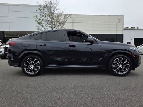 Used 2026 BMW X6 xDrive40i AWD/4WD image 15