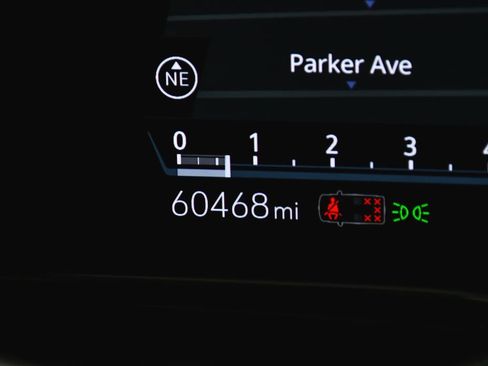 Used 2023 Cadillac Escalade Sport AWD/4WD image 21