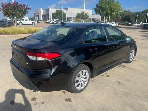 Used 2024 Toyota Corolla LE FWD image 16