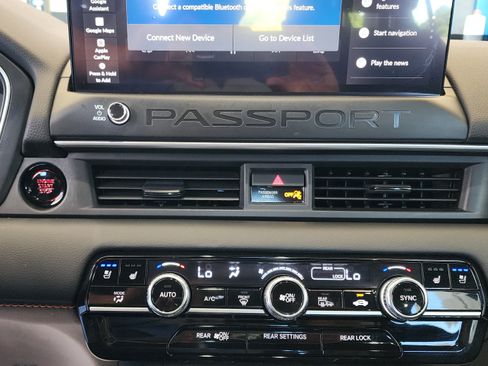 Used 2026 Honda Passport TrailSport Elite image 9