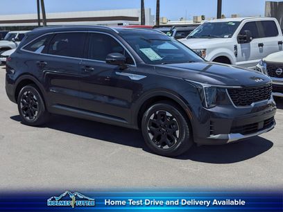 Used 2025 Kia Sorento S w/ Panoramic Sunroof Package