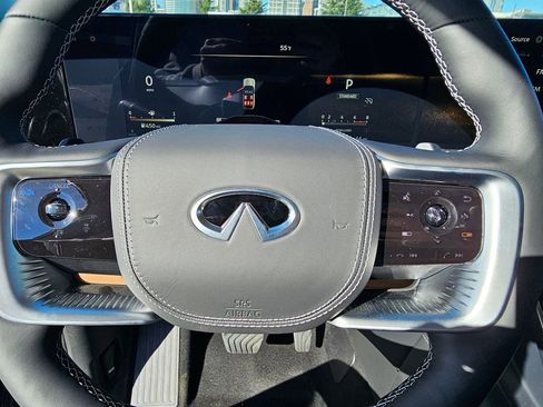 New 2025 INFINITI QX80 Sensory image 30