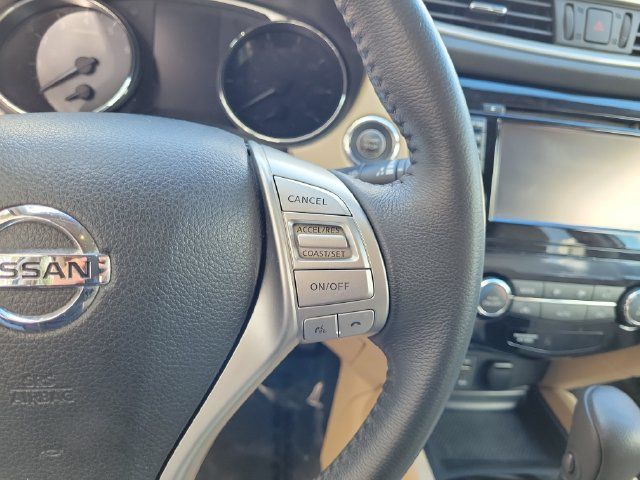 Used 2016 Nissan Rogue SL FWD image 24