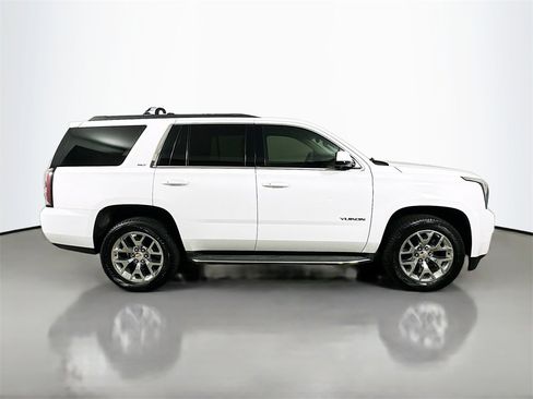 Used 2015 GMC Yukon SLT w/ Open Road Package image 9