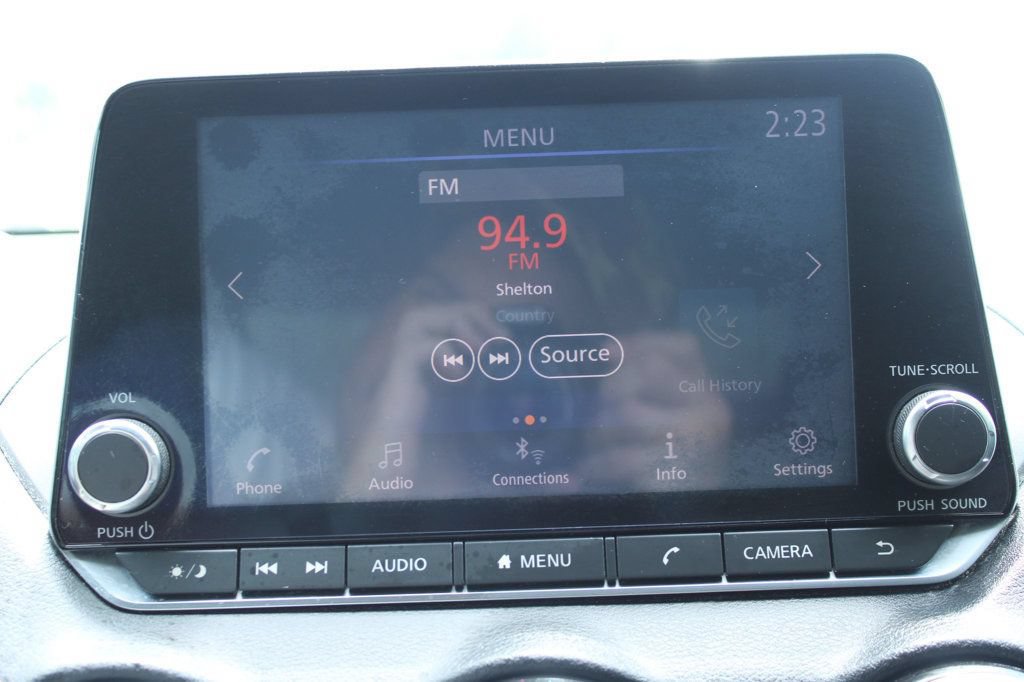 Used 2020 Nissan Sentra SR FWD image 18