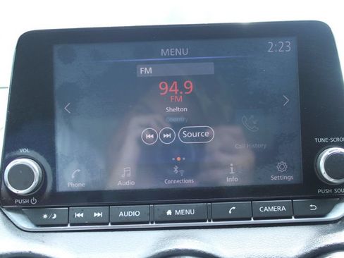 Used 2020 Nissan Sentra SR FWD image 18