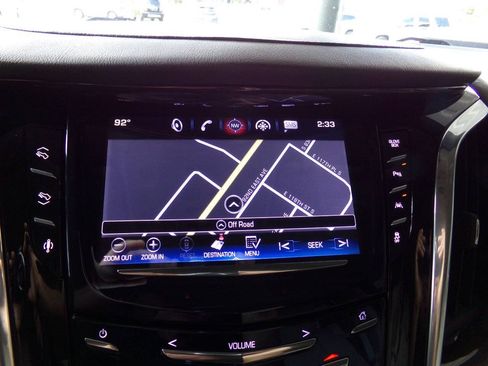 Used 2016 Cadillac Escalade Luxury AWD/4WD image 28
