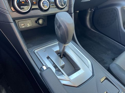 Used 2023 Subaru Crosstrek 2.0i image 21