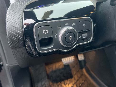 Used 2019 Mercedes-Benz A 220 4MATIC image 51