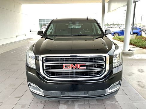 Used 2017 GMC Yukon SLE w/ Convenience Package image 2