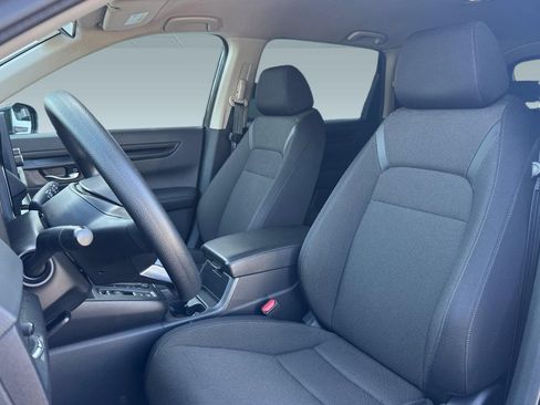 Used 2024 Honda CR-V LX image 5