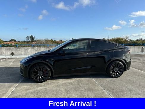 Used 2022 Tesla Model Y Performance image 37