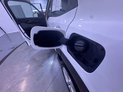 Used 2022 Chevrolet TrailBlazer LS image 40