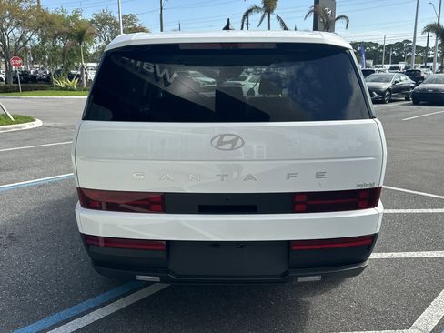New 2026 Hyundai Santa Fe SE FWD image 7