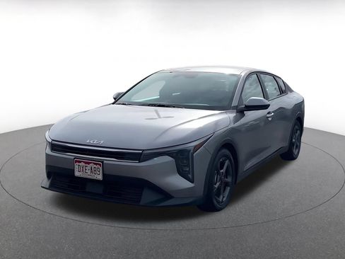 Used 2025 Kia K4 FWD image 7