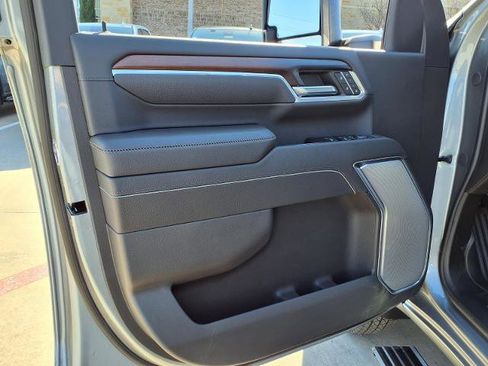 New 2026 GMC Sierra 3500 Denali w/ Denali Reserve Package image 21