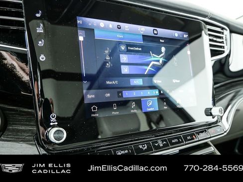 Used 2022 Jeep Wagoneer Series III w/ Premium Group I image 18