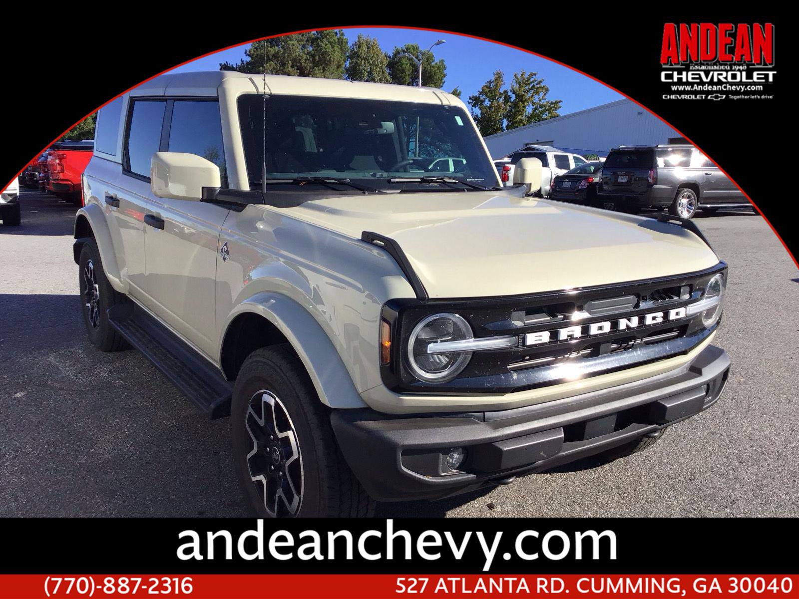 Used 2026 Ford Bronco Outer Banks AWD/4WD image 1