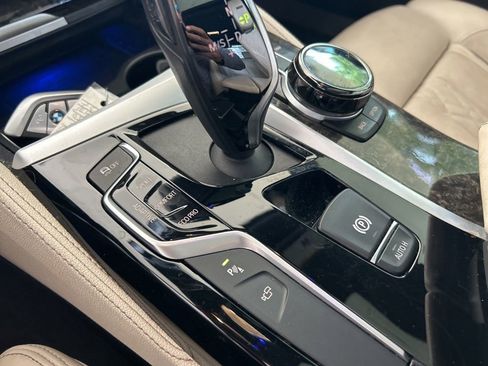 Used 2019 BMW M550i xDrive w/ Dynamic Handling Package AWD/4WD image 53