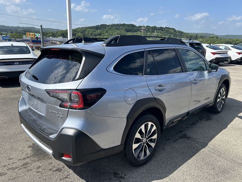 Certified 2024 Subaru Outback Limited XT AWD/4WD image 4