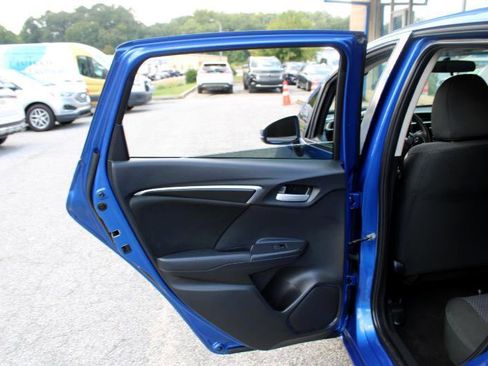 Used 2020 Honda Fit LX image 20