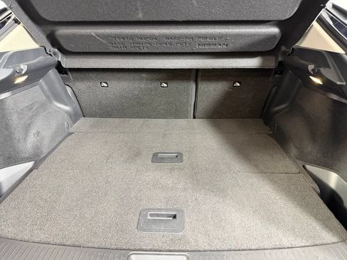 Used 2024 Nissan Ariya AWD image 30