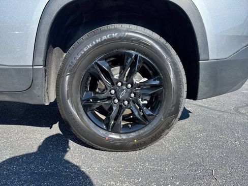 Used 2023 Chevrolet Traverse LS w/ Midnight/Sport Edition FWD image 27