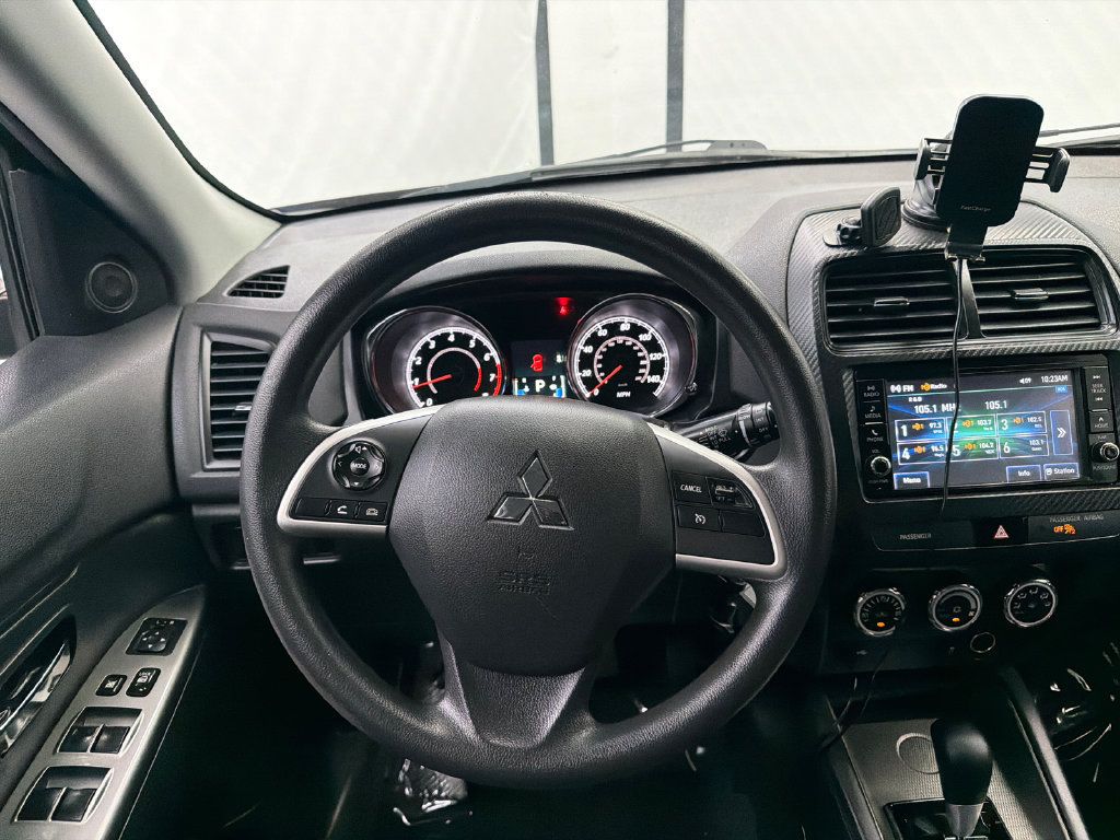 Used 2019 Mitsubishi Outlander Sport ES FWD image 22