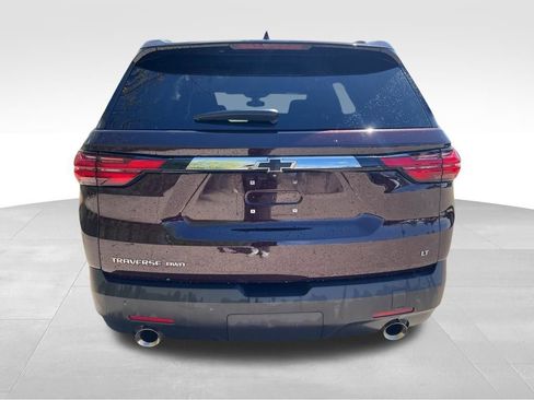 Used 2022 Chevrolet Traverse LT w/ LPO, Floor Liner Package AWD/4WD image 5